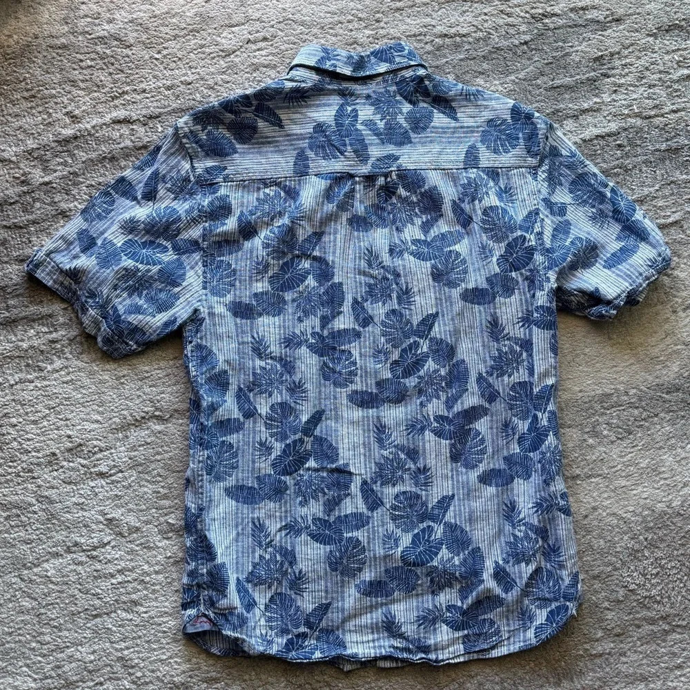 Tommy Bahama blue hawaiian
